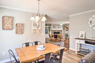 Cypress Point Spacious Home Pier and Boat Launch! - 4