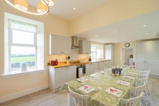 Dourie Farmhouse - 3