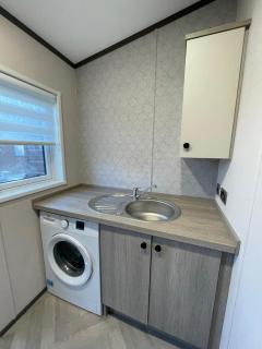 Brackencroft Lodge with Hot Tub - York - 7