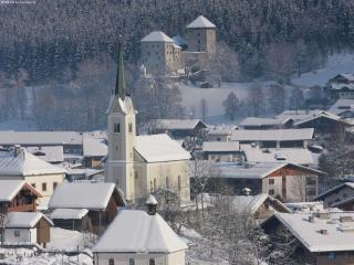 Apartment in Kaprun with Ski-in Ski-out Access - 4