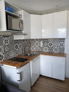 superbe studio avec piscine, ascenseur et accès direct sur le port - 9