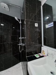Grand Avira Hotel - Batu Merah - 6