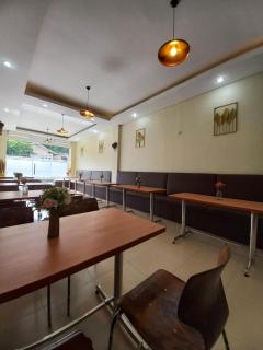 Grand Avira Hotel - Batu Merah - 2