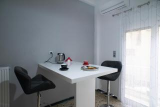 Modern-Lux Central 1 Bedroom Condo - Atene - 7