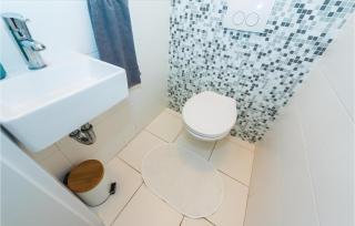 Five-Bedroom Holiday Home Primosten With Sea View 06 - 1