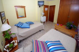 Hostal Azahara - Nerja - 1