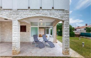 Amazing Home In Premantura With Wifi - Premantura - 9