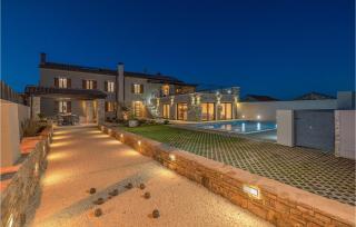 Stunning Home In Valtura - Valtura - 9
