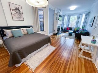 Perfect Wrigleyville Stay - Chicago - 6