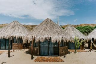 Waltako Beach Culture - Canoas de Punta Sal - 1