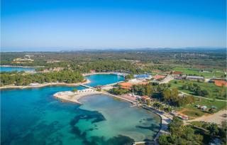 Beautiful Apartment In Umag With Wifi - 6