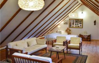Beautiful Home In Kucice With Wifi - Kučiće - 4