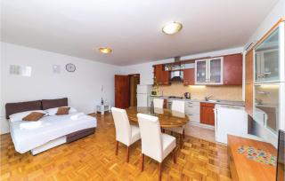 Lovely Apartment In Trogir - Trogir - 7