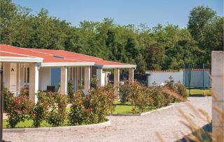 Two-Bedroom Holiday Home In Banjole - Banjole - 4