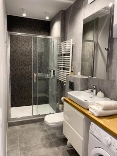 URBAN APARTMENTS STUDIO No 3A, FREE PRIVATE PARKING, Self CHECK-IN - Chorzów - 2