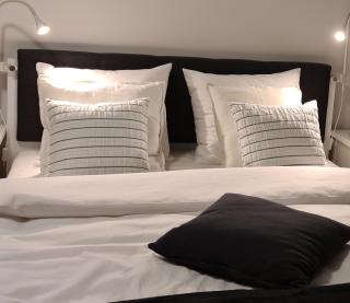 URBAN APARTMENTS STUDIO No 3A, FREE PRIVATE PARKING, Self CHECK-IN - Chorzów - 4