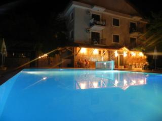 Star Hotel - 5