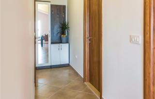 One-Bedroom Apartment In Makarska - Makarska - 1