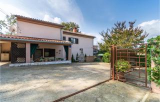 1 Bedroom Cozy Apartment In Pavicini - 9