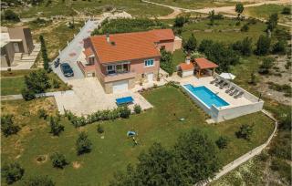 Three-Bedroom Holiday Home In Brstanovo - Brštanovo - 8