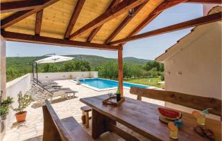 Three-Bedroom Holiday Home In Brstanovo - Brštanovo - 6