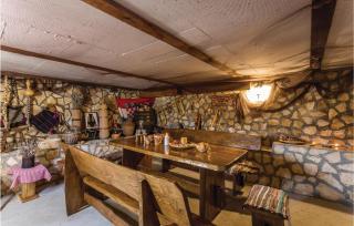 Three-Bedroom Holiday Home In Brstanovo - Brštanovo - 3