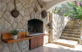 Stunning Home In Grscica With Kitchen - Prižba - 4