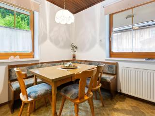 Spacious Apartment in Grossarl with Garden - Grossarl - 8