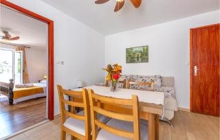 Amazing Apartment In Duce With Wifi - 8