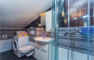 One-Bedroom Apartment In Makarska - 1