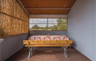 Three-Bedroom Holiday Home In Divsici - 9