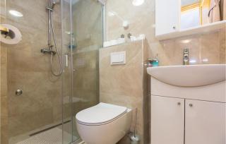 One-Bedroom Apartment In Ploce - 6