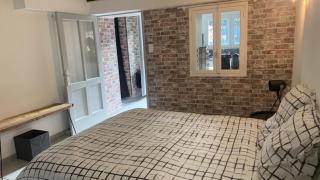 Logement sur pte cour, rez de chaussée, WIFI, CLIM - 2