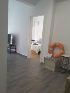 Seaview apartment in theheart of Loutraki - 4