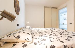 Two-Bedroom Apartment 0 In Vodnjan - 4