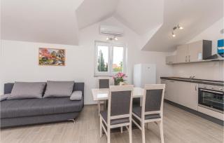 One-Bedroom Apartment In Biograd Na Moru - Biograd na Moru - 4