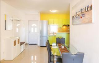 Three-Bedroom Apartment With Sea View In Baska Voda - Baška Voda - 8