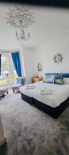 Bay Court - Llandudno - 1