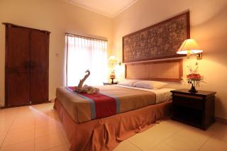 Laghawa Beach Hotel - Sanur - 9