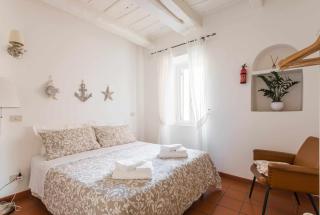Little Medieval House Nettuno - Nettuno - 9
