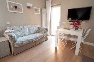 Charming and Cozy House - Nettuno - 1