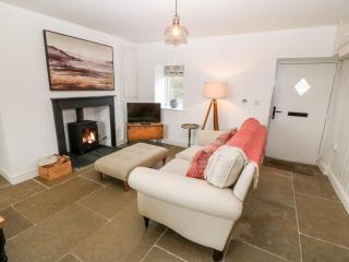 Rhytty Bach - Llanfaelog - 6