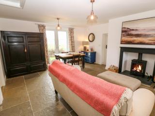 Rhytty Bach - Llanfaelog - 4