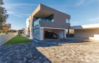 Amazing Home In Pula With Kitchen - 7