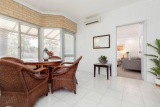 A3 Modern Apt with Free Parking and Private Bathroom - Perth - 3