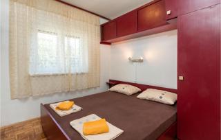 Two-Bedroom Holiday Home In Premantura - Premantura - 2