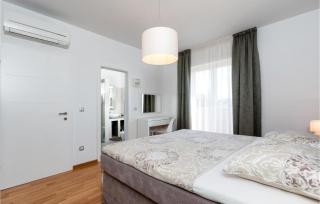 Gorgeous Home In Krmed With Wifi - Krmed - 8