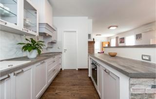 Gorgeous Home In Krmed With Wifi - Krmed - 6