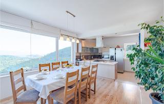 Stunning Home In Zrnovo With Wifi - Korčula - 7