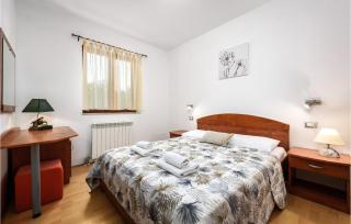 3 Bedroom Cozy Home In Liznjan - 7